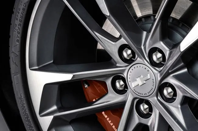 Chevrolet-Camaro-50th-Anniversary-05